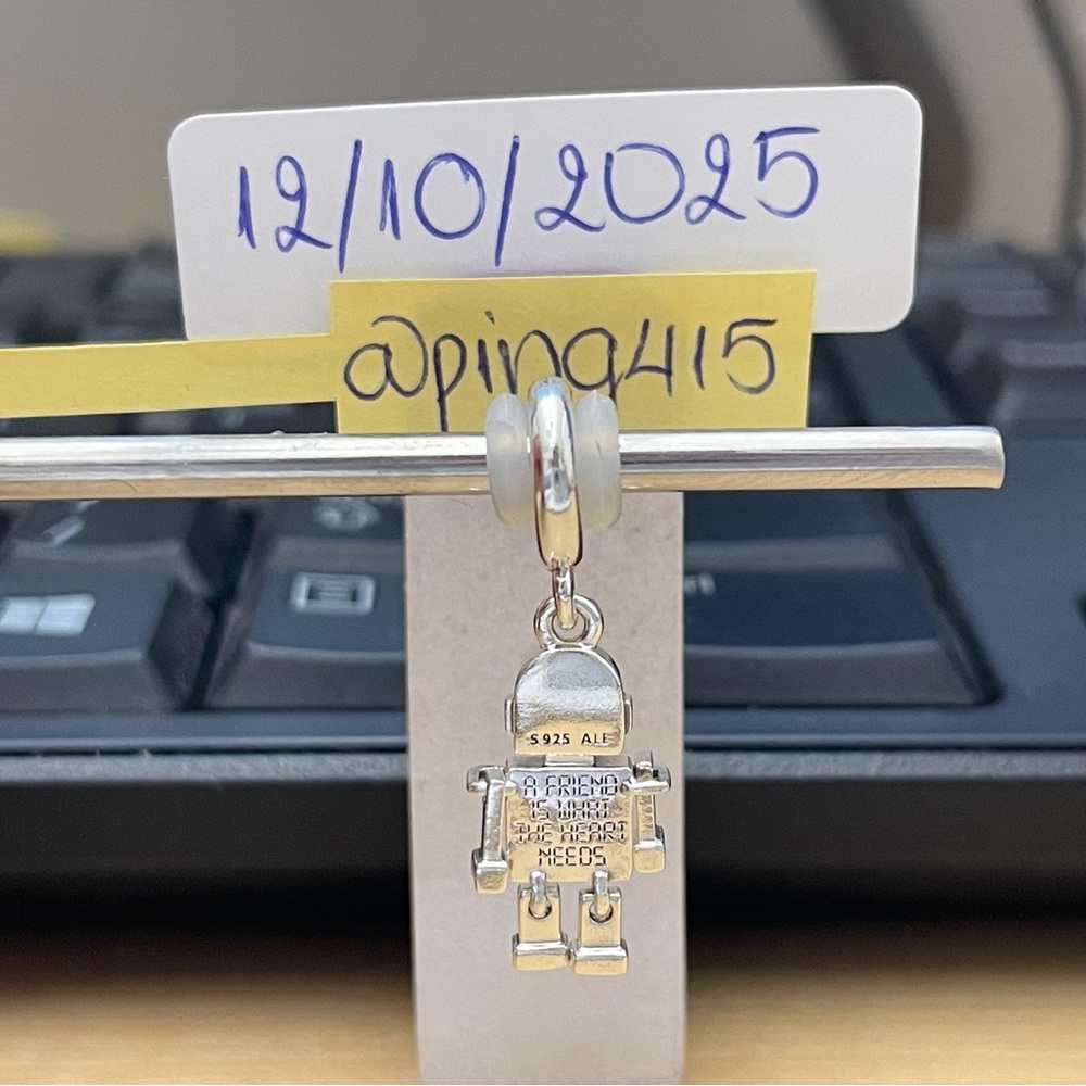 Pandora Bestie Bot Robot Dangle Charm - Picture 2 of 11